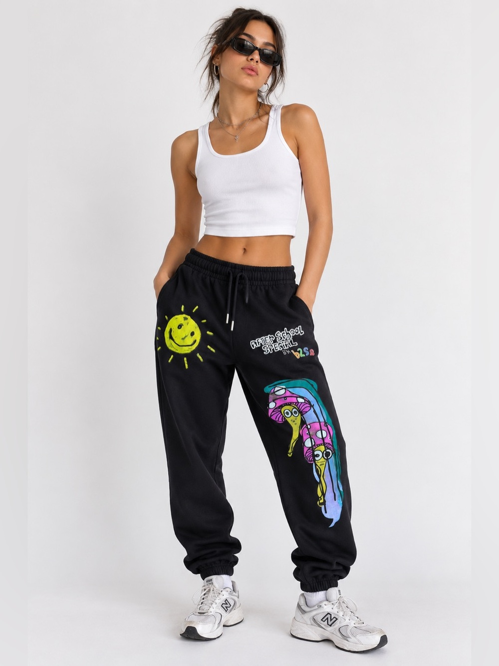 After School Special Graphic Sweatpants – Size Small